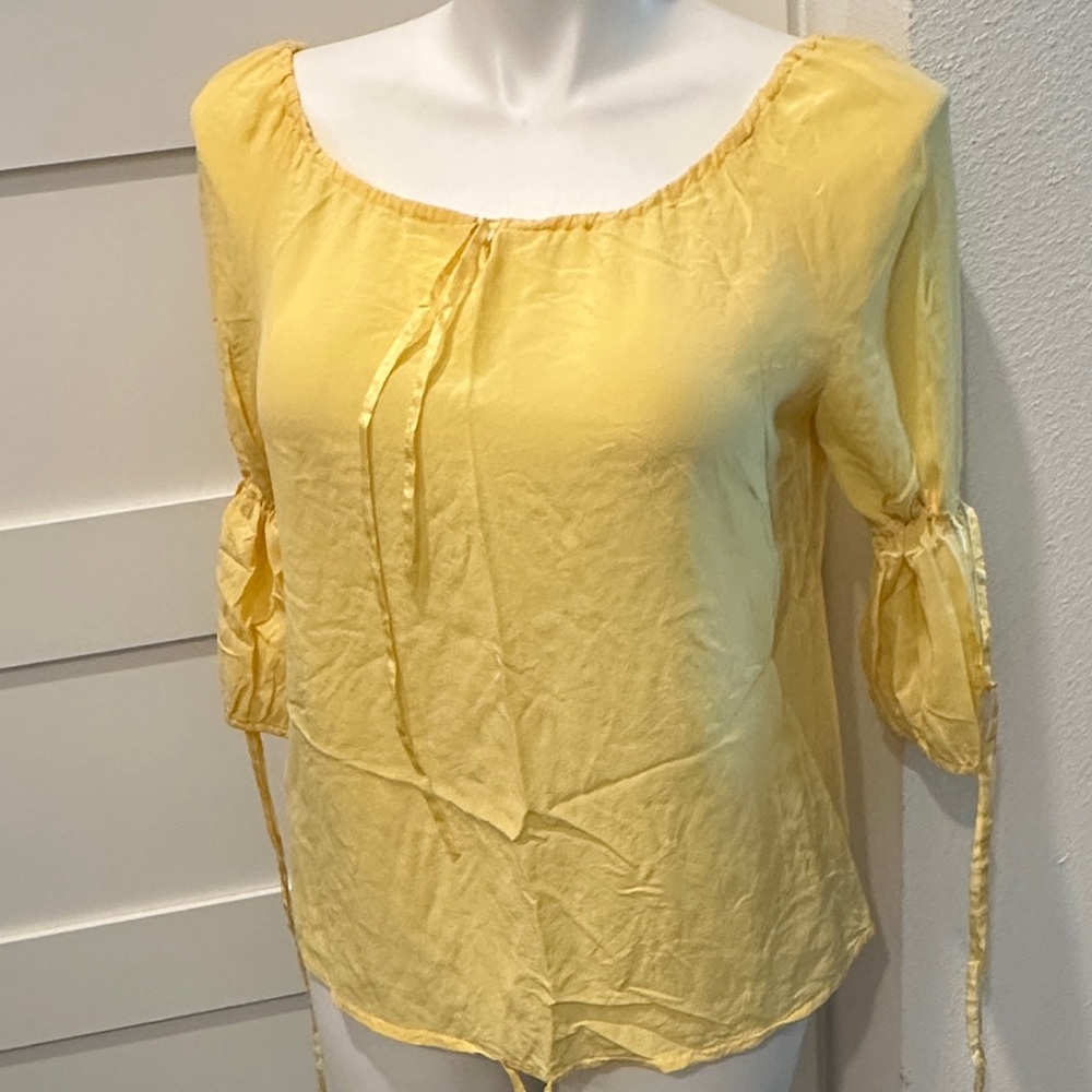 Kenar Light Yellow Women's Top Size 6